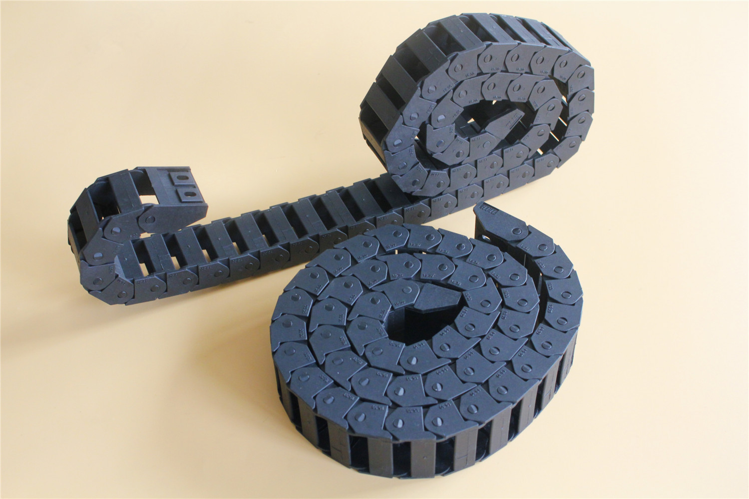 2X R28 15X30mm Black Cable Drag Chain Wire Carrier for CNC Router 3D Printer