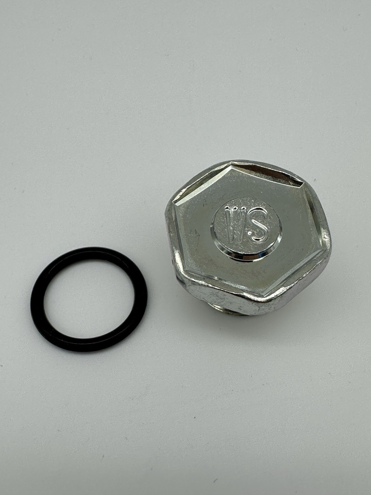 GENUINE TOYOTA 4RUNNER FJ TACOMA IS350 GX TRANSMISSION OIL FILL PLUG WITH O-RING
