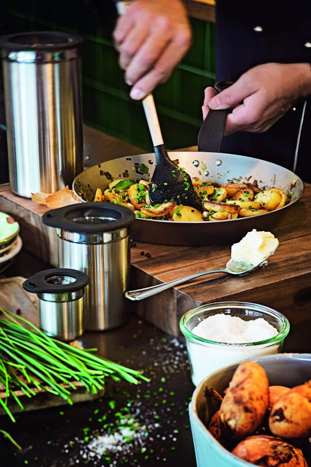 Rosle Jar with Silicone Glass Lid 18/10 Stainless Steel 16551 Rösle 3.38oz