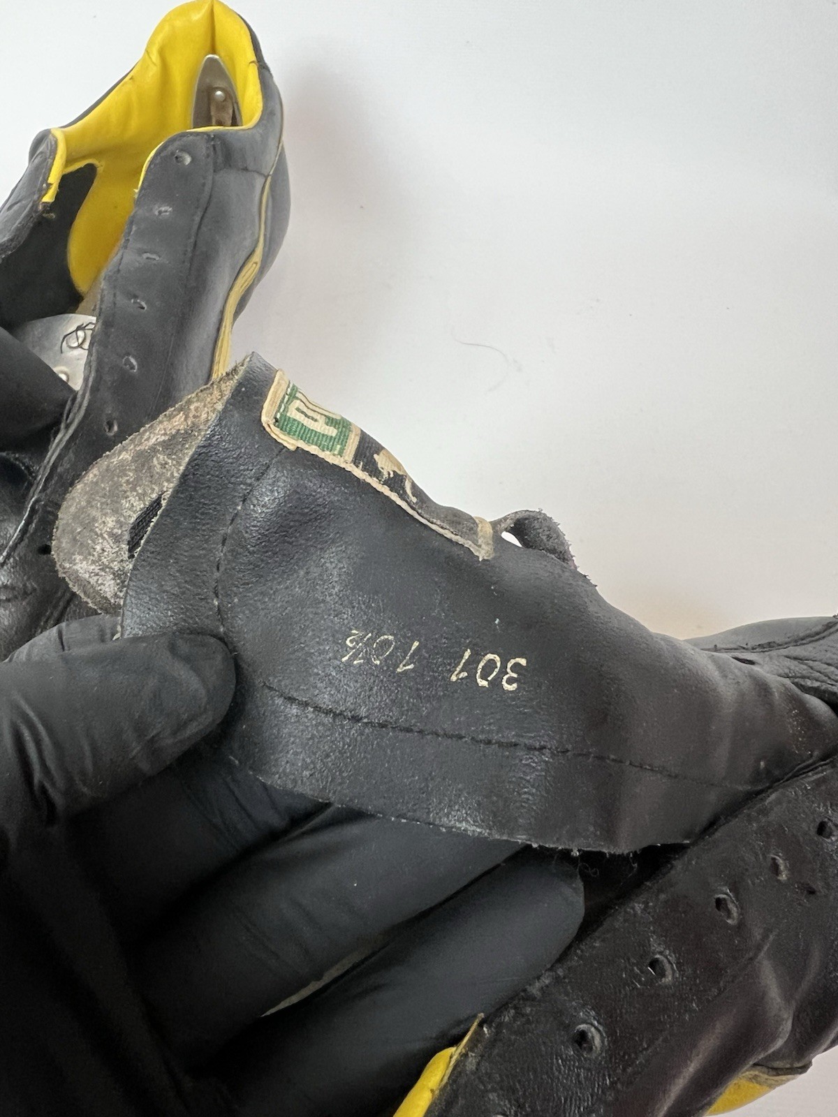 Vintage PUMA BORUSSIA Soccer Futbol Cleats Black Yellow