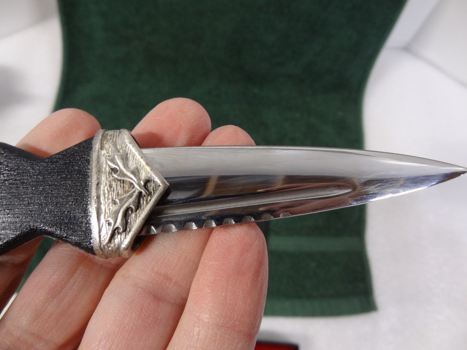 Vintage Scottish Sgian Dubh Kilt Dagger Knife Jewel Top w/ Sheath NIB NEW 7-1/4"