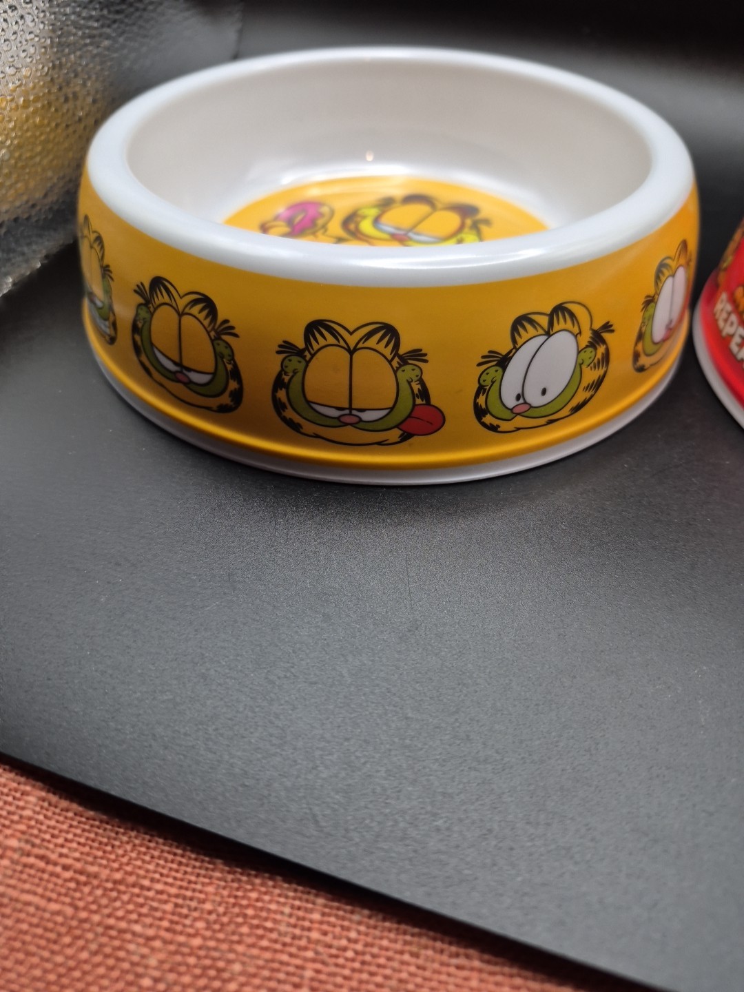 Set Of 2 Bowls -Nickelodeon Garfield Cat Food Bowls -Paws Inc-Plastic - NEW
