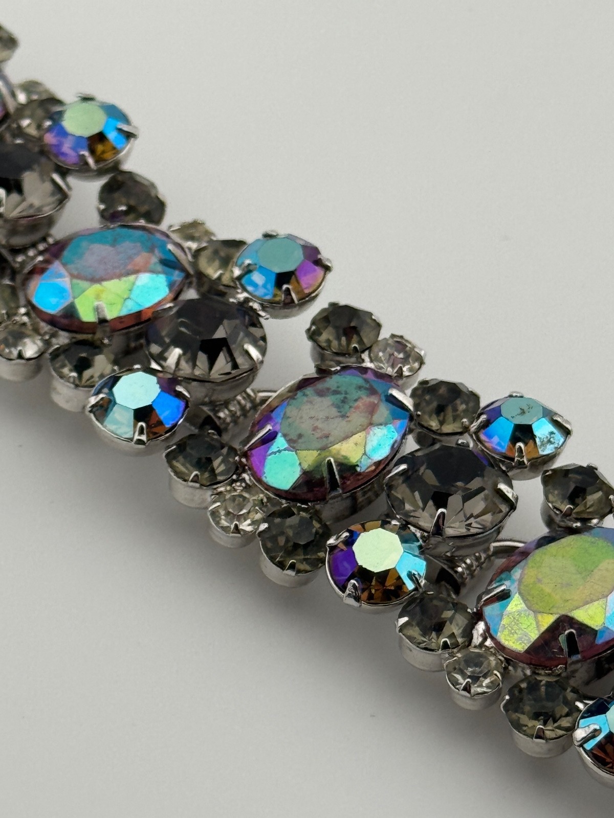 Vintage Juliana D&E 5 Link Bracelet Oval AB Aurora Borealis Rhinestone READ