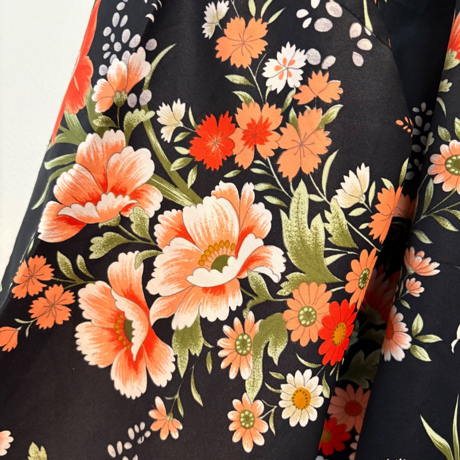 Vintage Luau Sportswear Kimono Robe Jacket Womens Medium Floral Japan Hawaiian