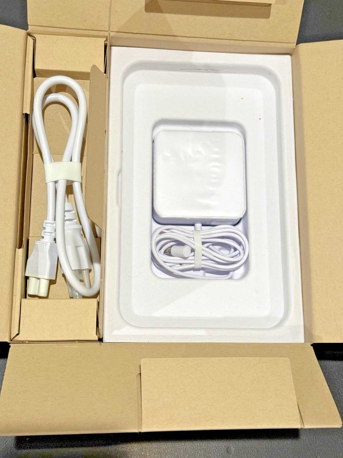 Ubiquiti Gateway Fiber, UXG-Fiber, 4-port 2.5 Gb - Basically NEW
