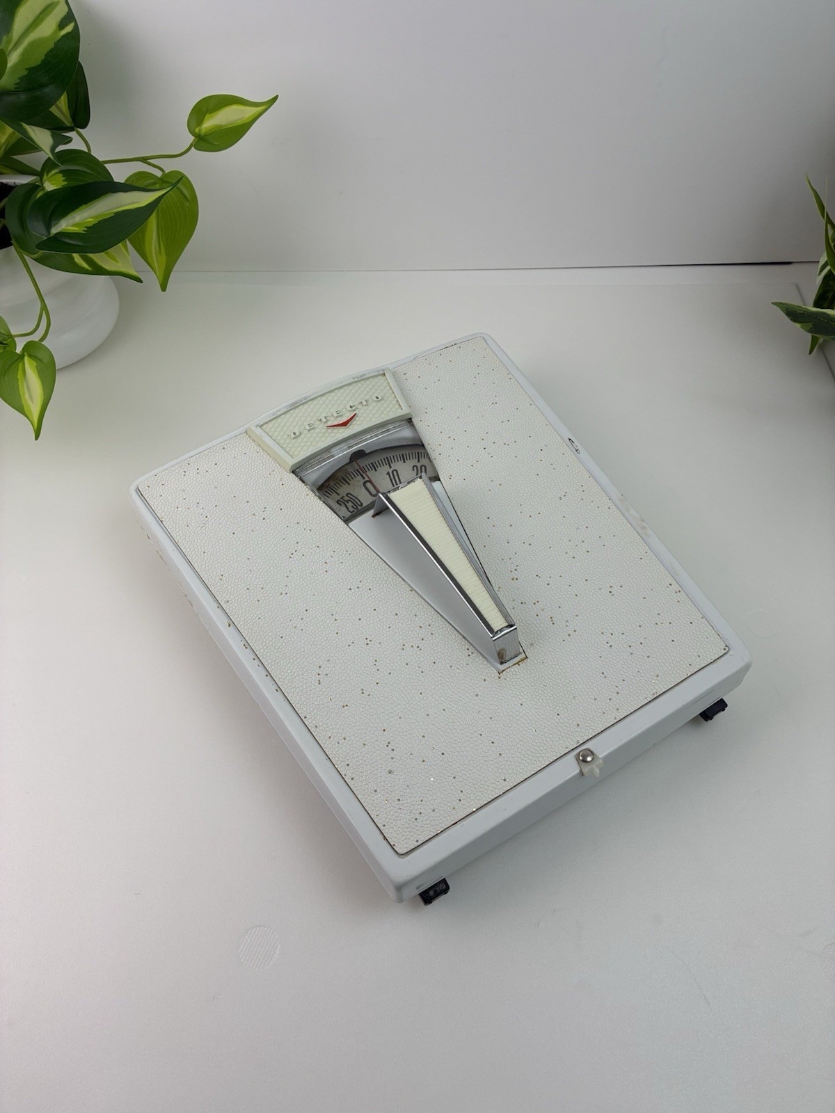 Art Deco Detecto Bathroom Scale White Gold Speckles Vintage Weight Scale