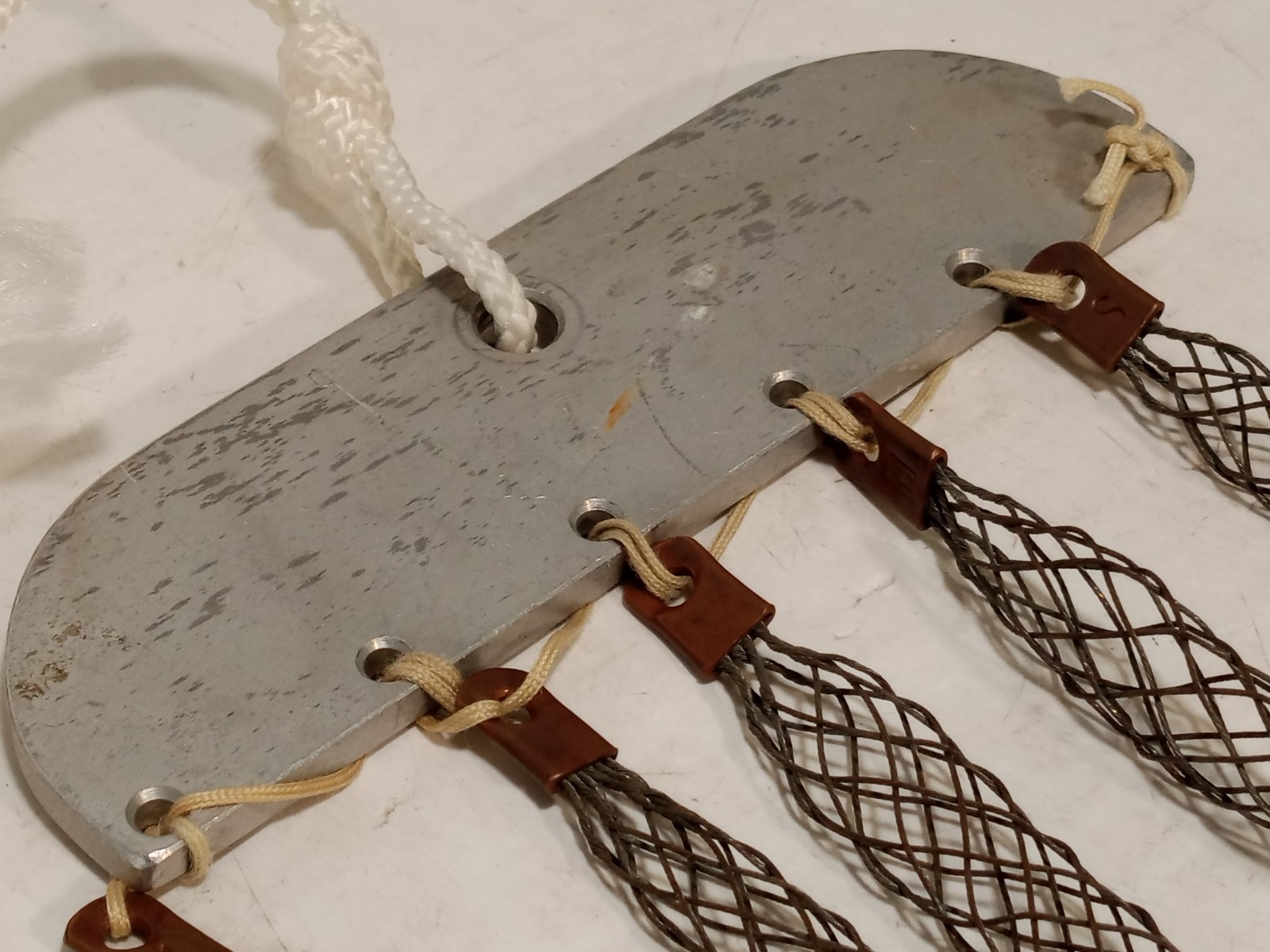 OSI finger trap traction set w/ table rail clamps, plates, 4 traps lot