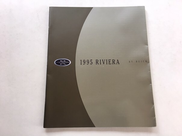 1995 Buick Riviera 20-page Original Car Sales Brochure Catalog