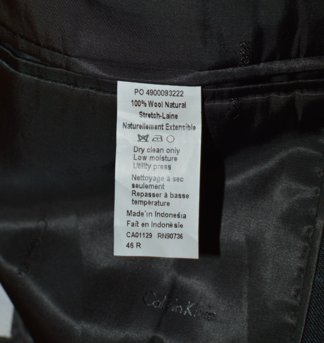 Llike New (2Pc Suit 46R 46 Regular R) CALVIN KLEIN Gray Windowpane Stretch 38x30