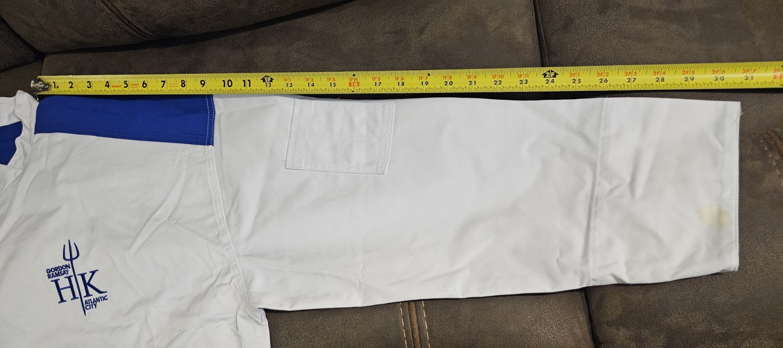 Gordon Ramsay Hell's Kitchen Atlantic City Chef Jackets Medium