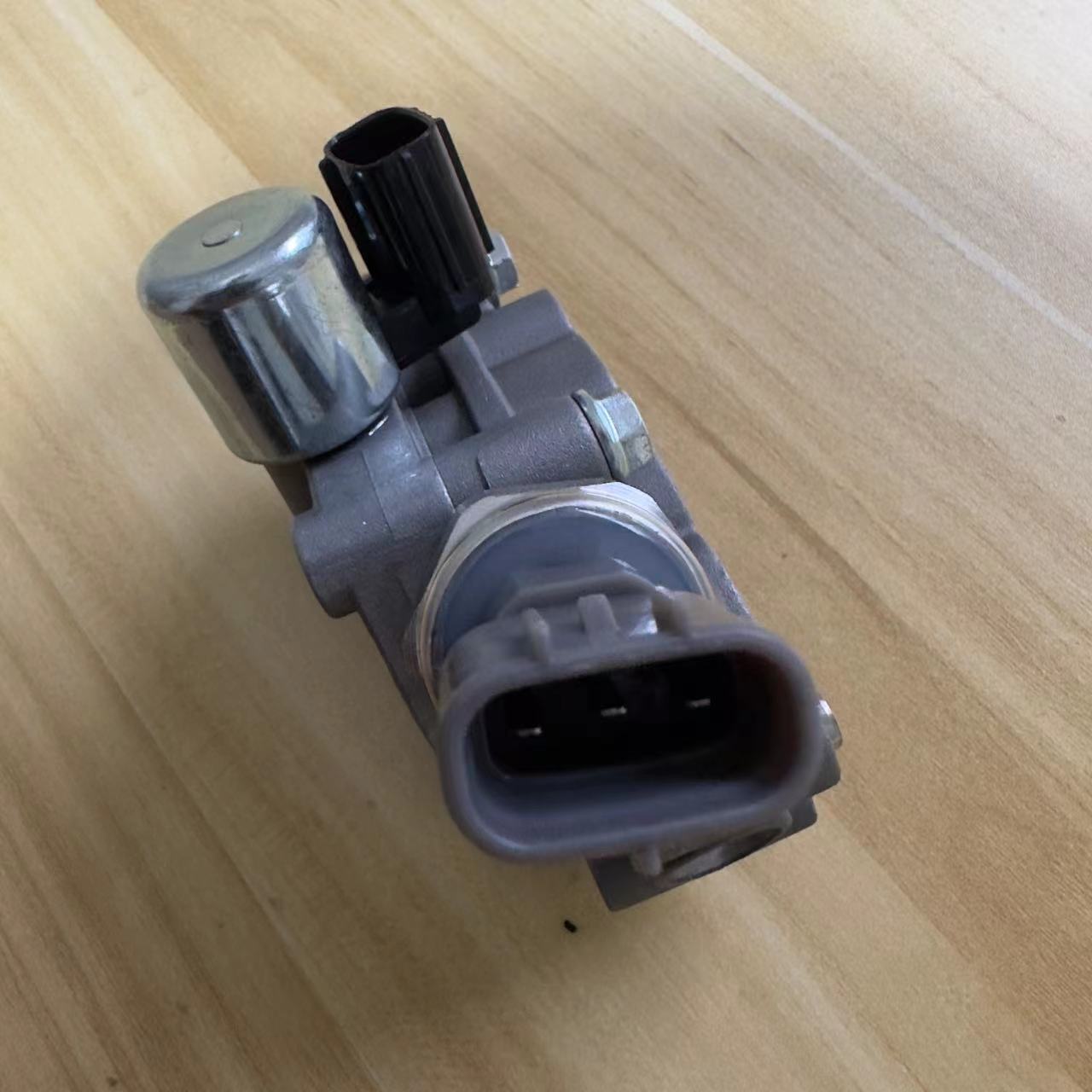 OEM 15810-RKB-J01 For Honda ODYSSEY 2005-2007 VTEC Solenoid Spool Valve W/Gasket