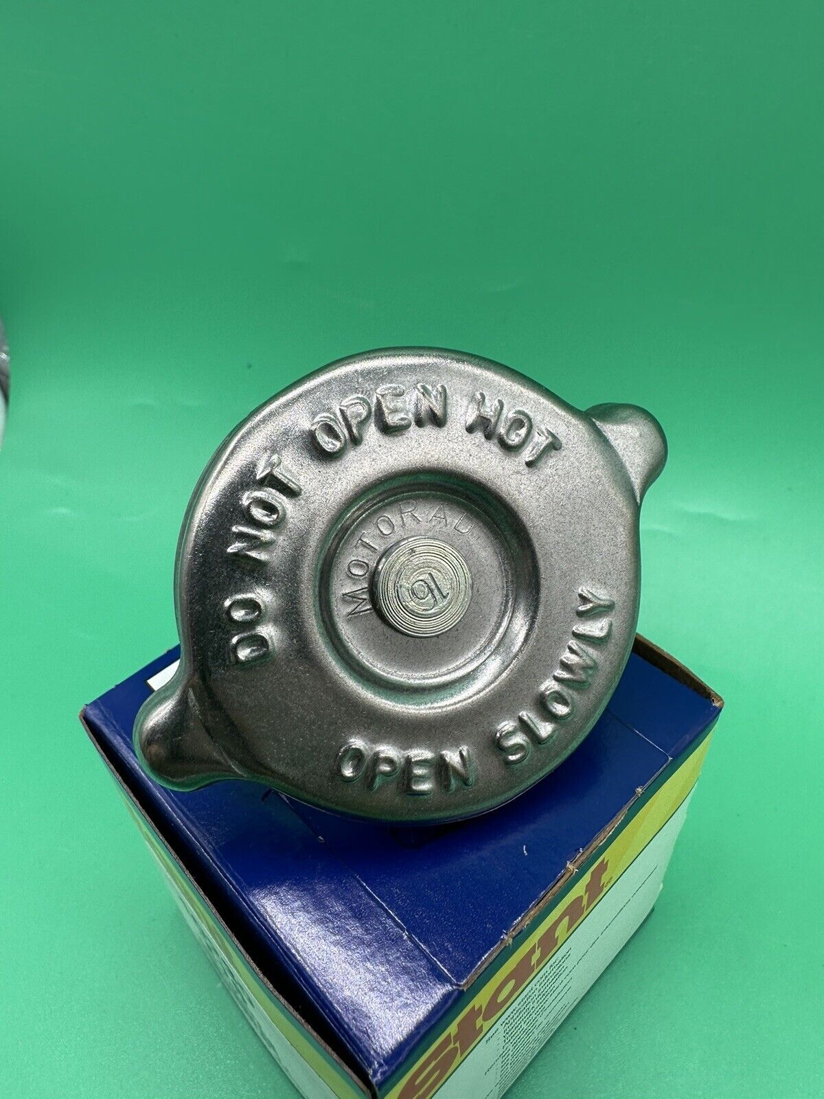 Brand NEW STANT 10230 OEM T16 Type Coolant System Radiator Cap Replacement 16lbs