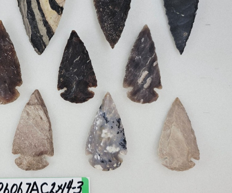 14 Piece Collection 2" Spearheads - Arrowheads - Hand Knapped Agate/Jasper