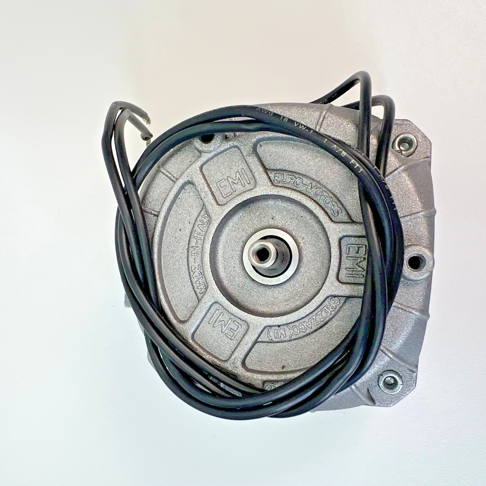 EMI EURO MOTORS 82UL-2011 Motor 115V 60Hz 0.60A 1550 RPM Made in Italy