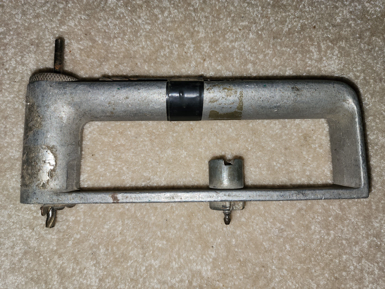 used Malco HC1 round hole cutter 2-12" made in USA + new extra cb cutting bit