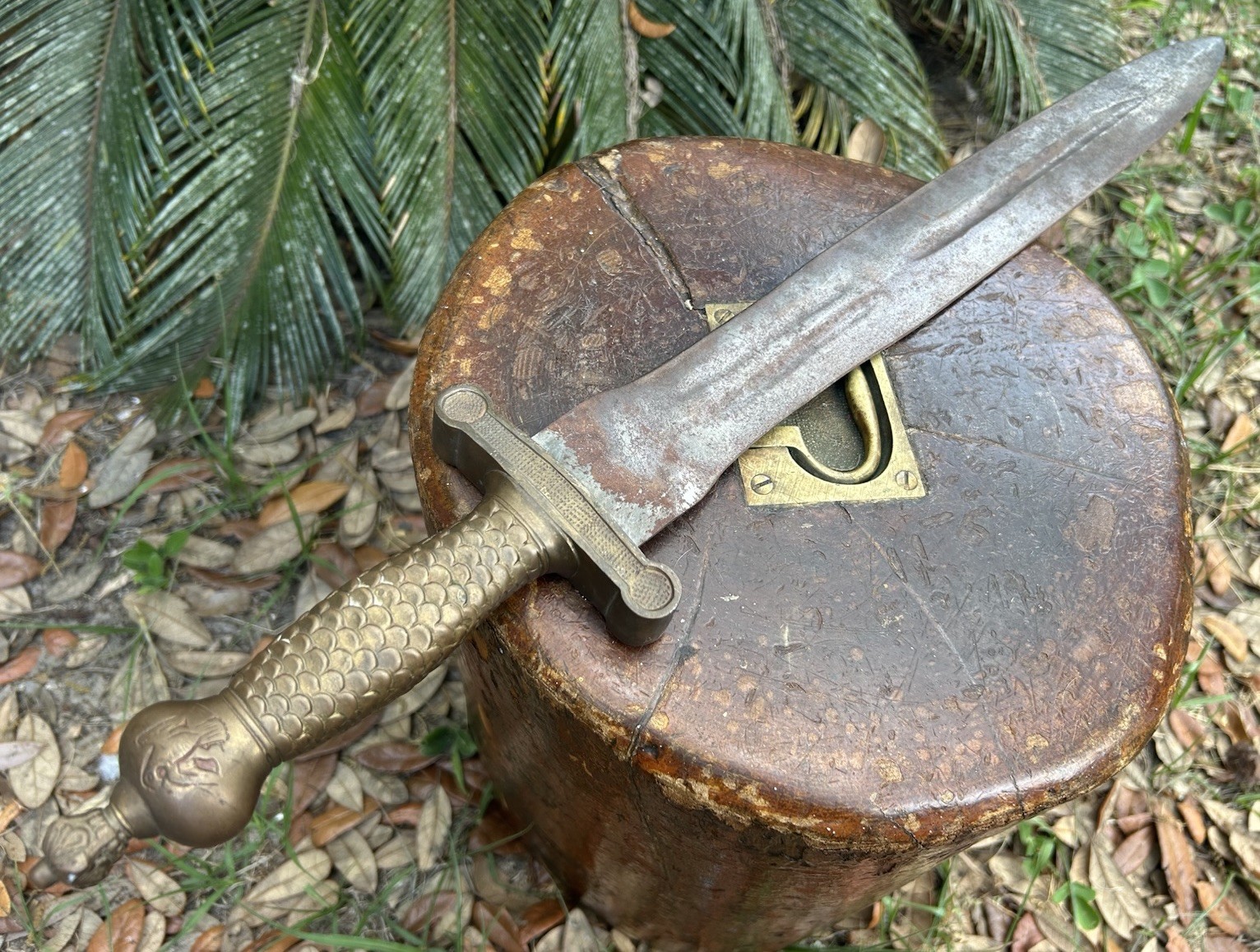 Civil War Sword Foot Artillery Short Sword Gladius 1800s Eagle Crown Scales 26”