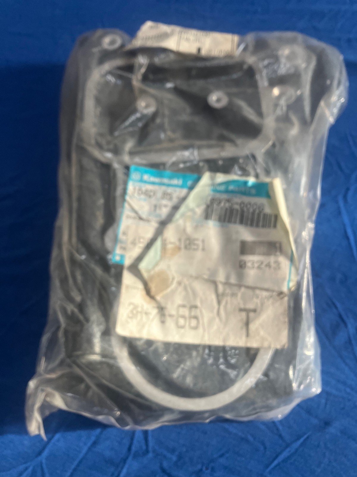 Kawasaki Gpz 750 Turbo NOS Oilpan 49034-1051