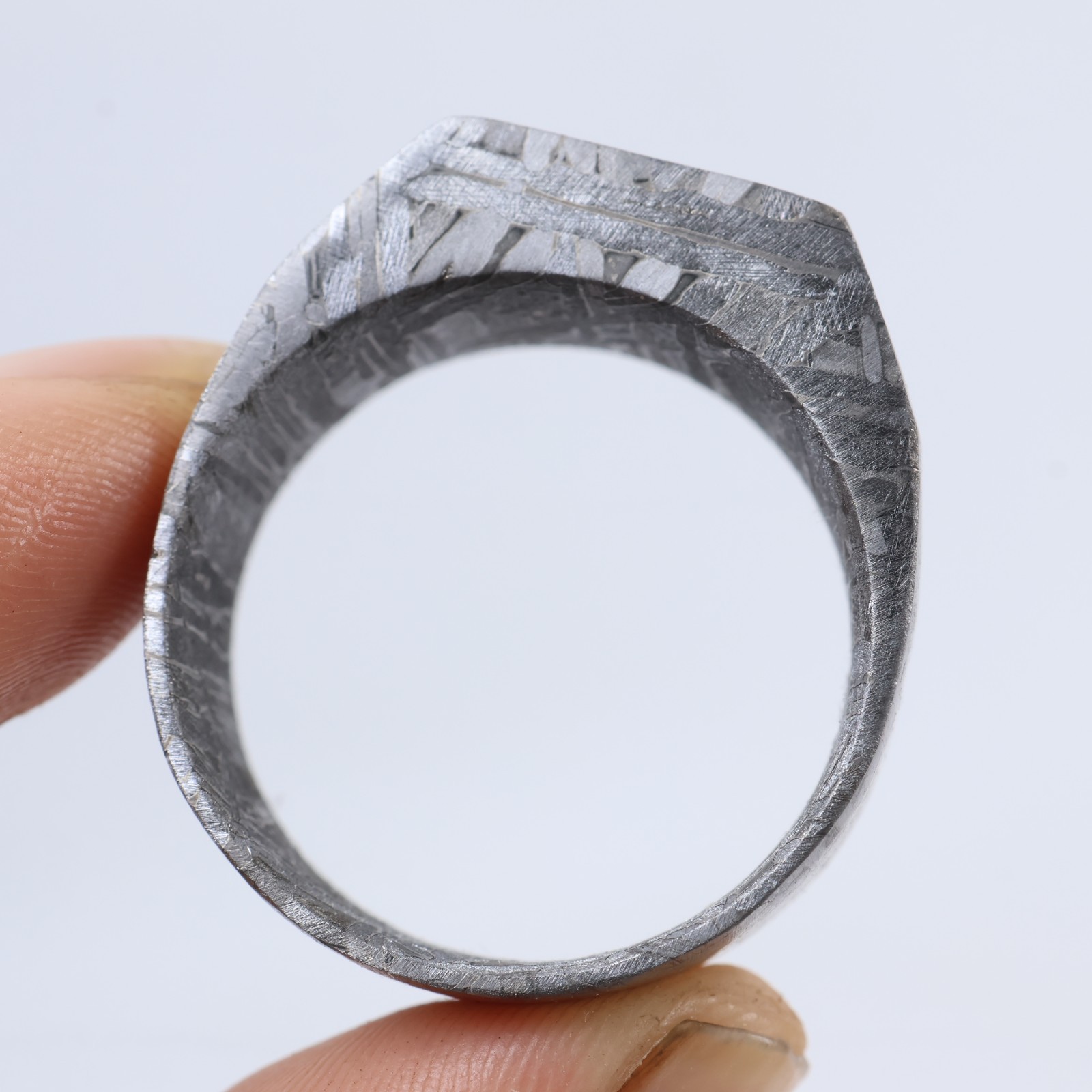 Meteorite ring (US 12 ) Natural Meteorite Carving Ring Unmatched Ring AB638