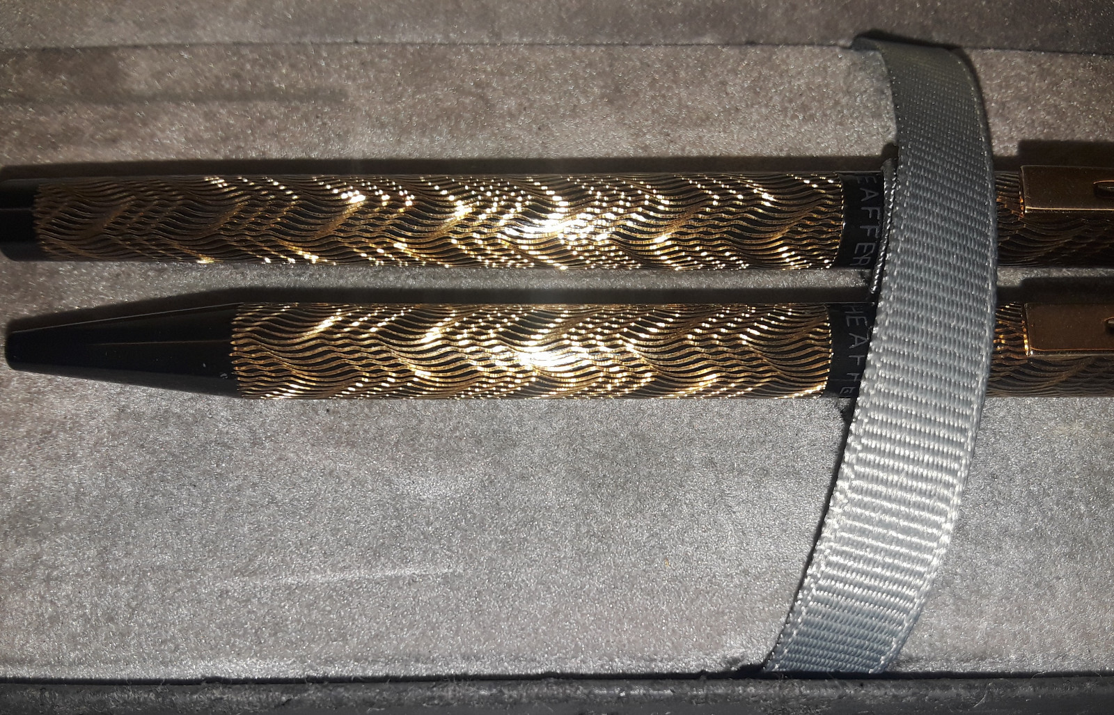 Vintage 14K Sheaffer 276 Black & Gold Writing Instrument Set (Brand New!)