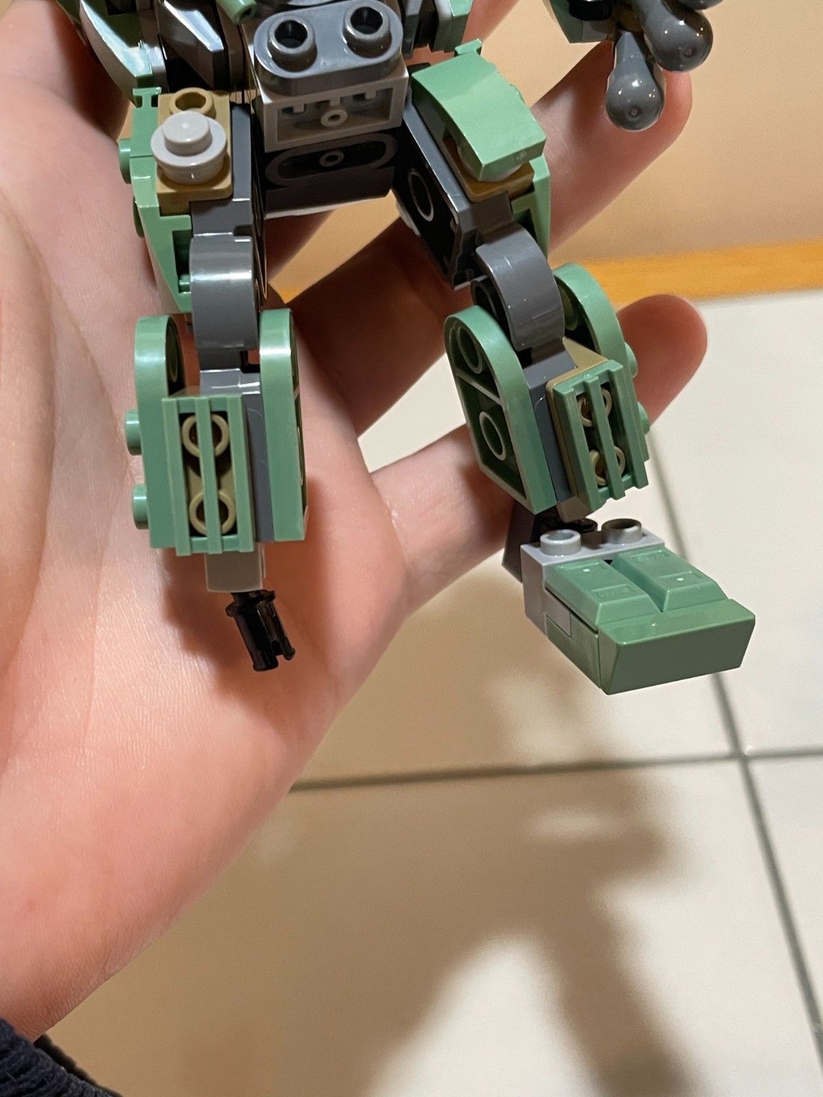 Lego Avatar 75571 Neytiri & Thanator Vs AMP Suit Quaritch Incomplete w/ Minifigs