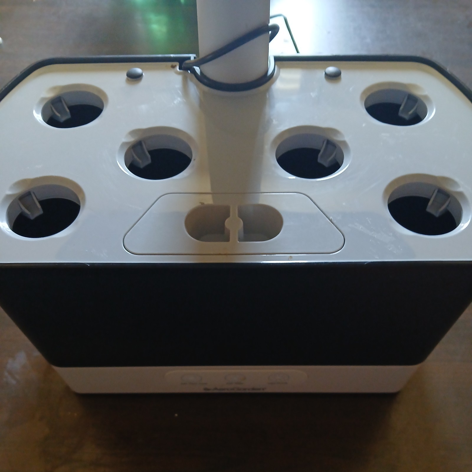 AeroGarden Harvest Home Garden System indoor Black -  100690-BLK Tested