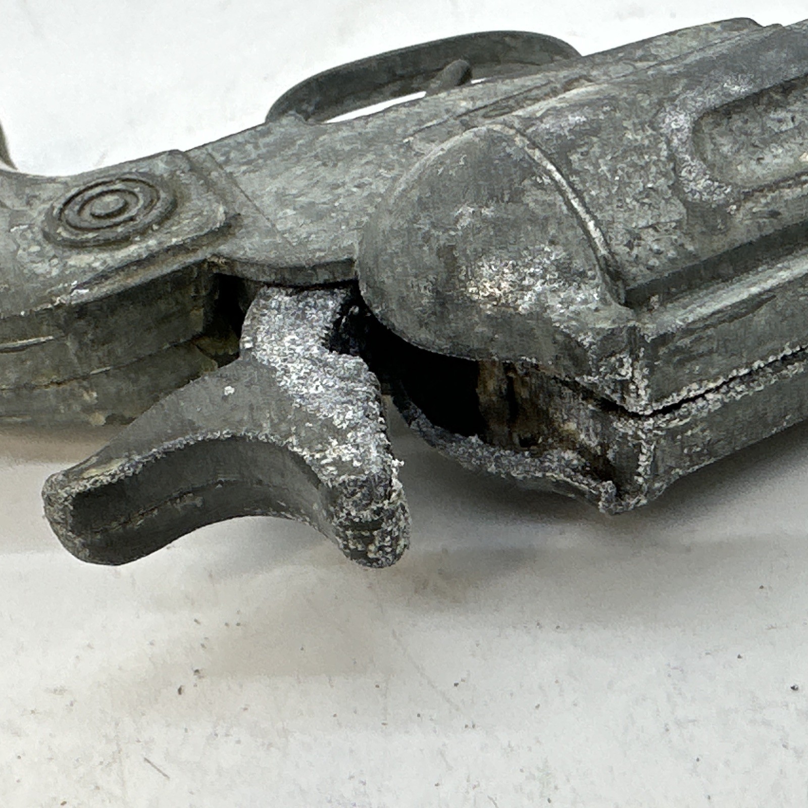 Vintage Bronc Circle D & Daisy Bullseye Cap Gun Pistol Revolver 1950's USA