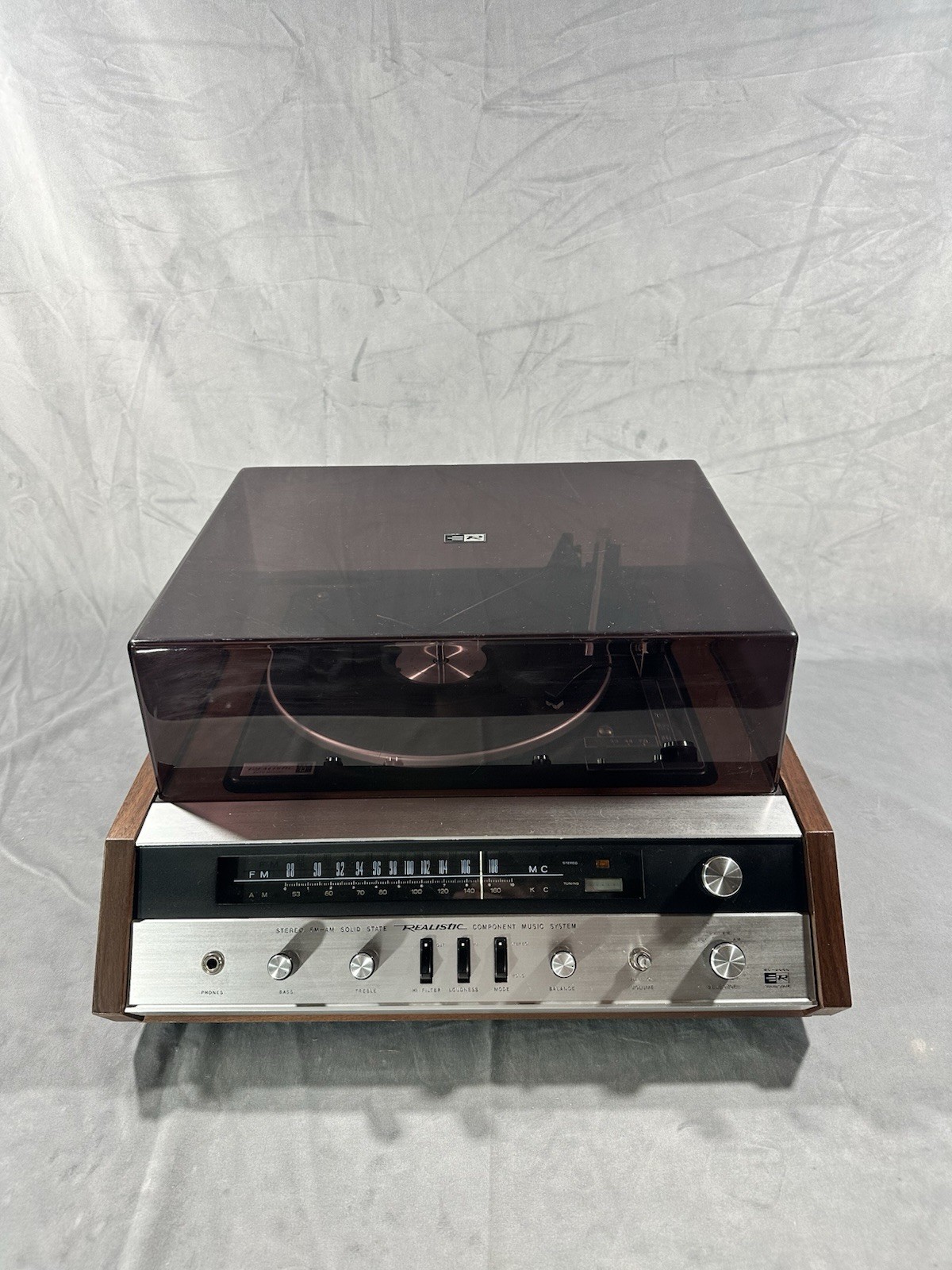 Realistic components music system model MC-2000 great condition