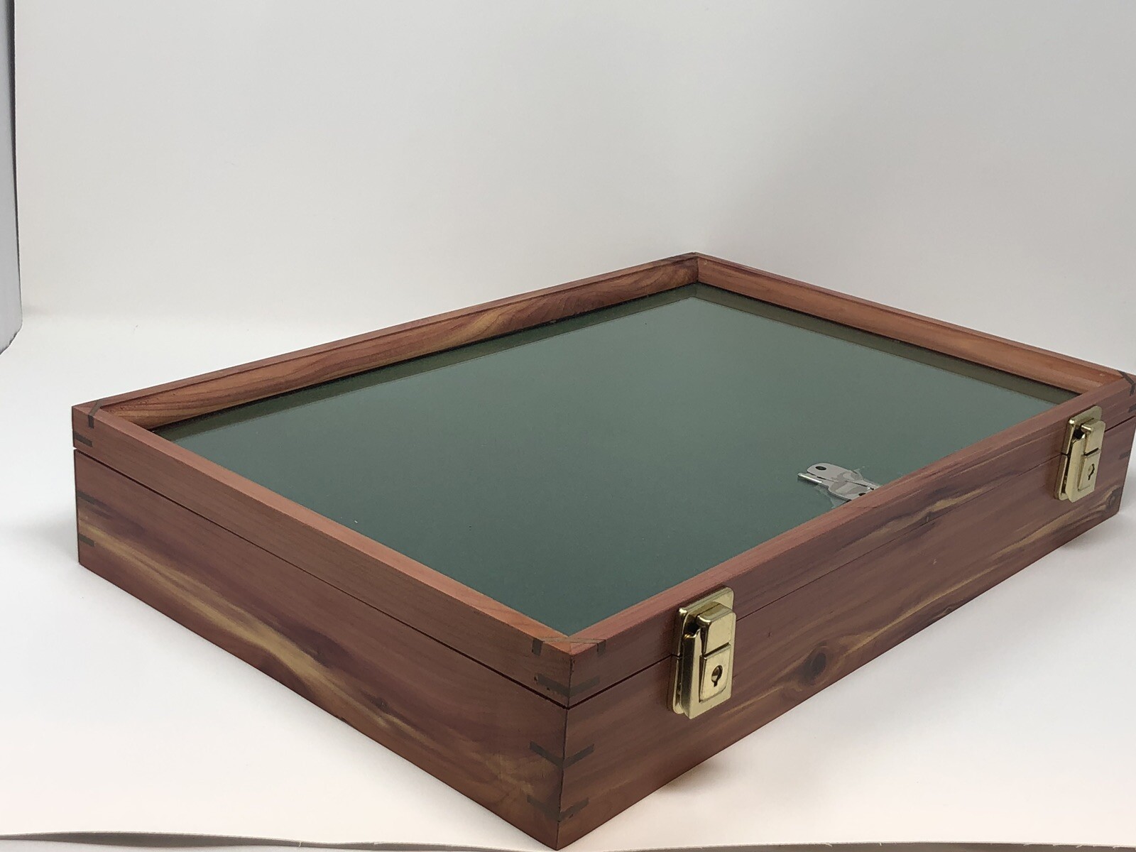 Cedar Wood Display Case 12 x 18 x 3 for Arrowheads Knifes Collectibles & More