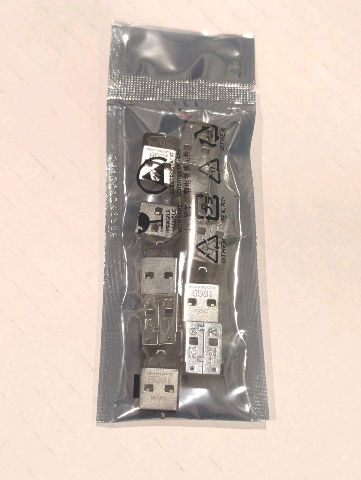 10ea SanDisk Cruzer Fit 16GB USB Flash Drive USB2.0 SDCZ33-016G