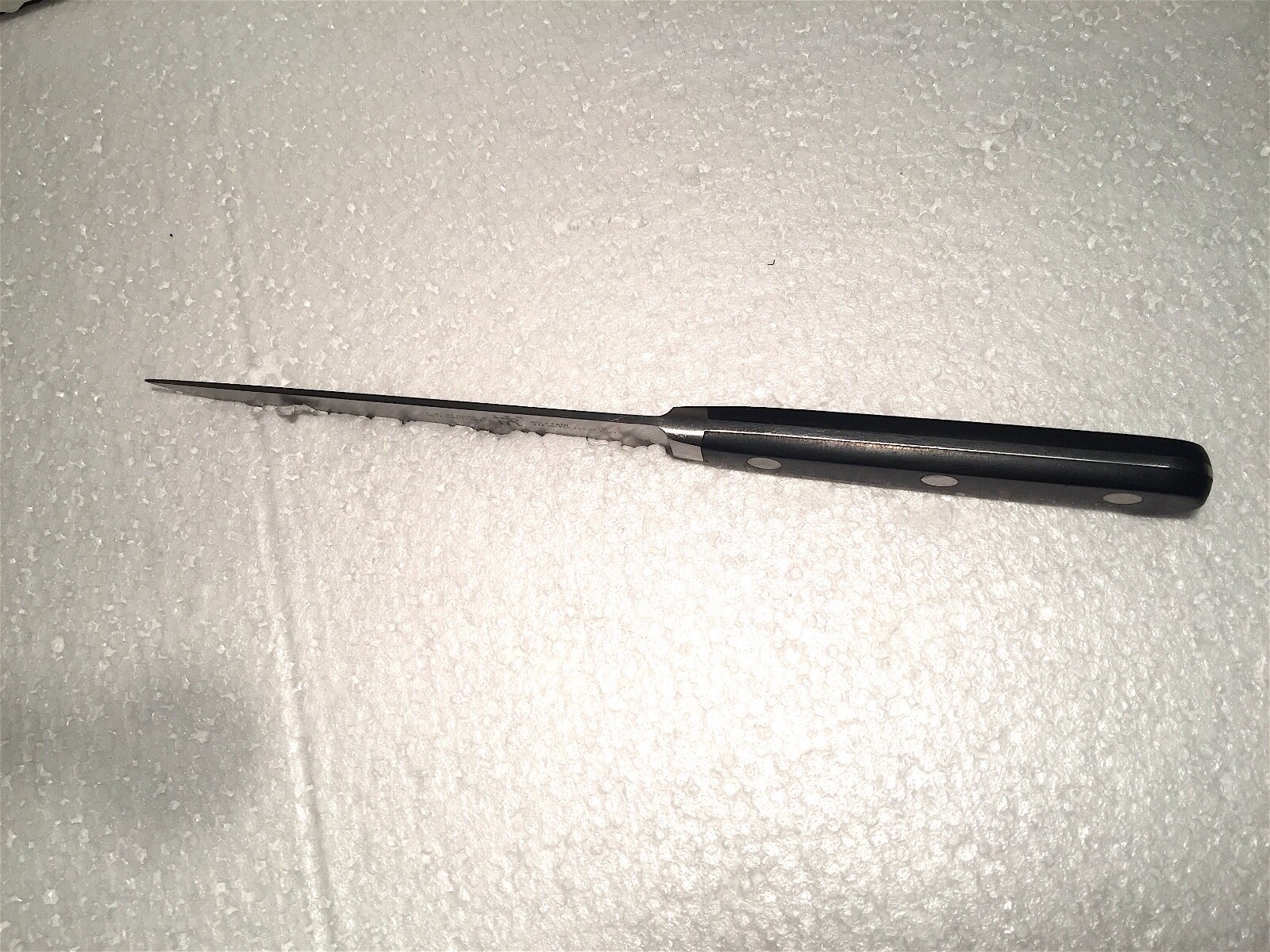 Zwilling J.A.Henckels 4 1/2 " Steak Knife 31190-120 International cutting slicin