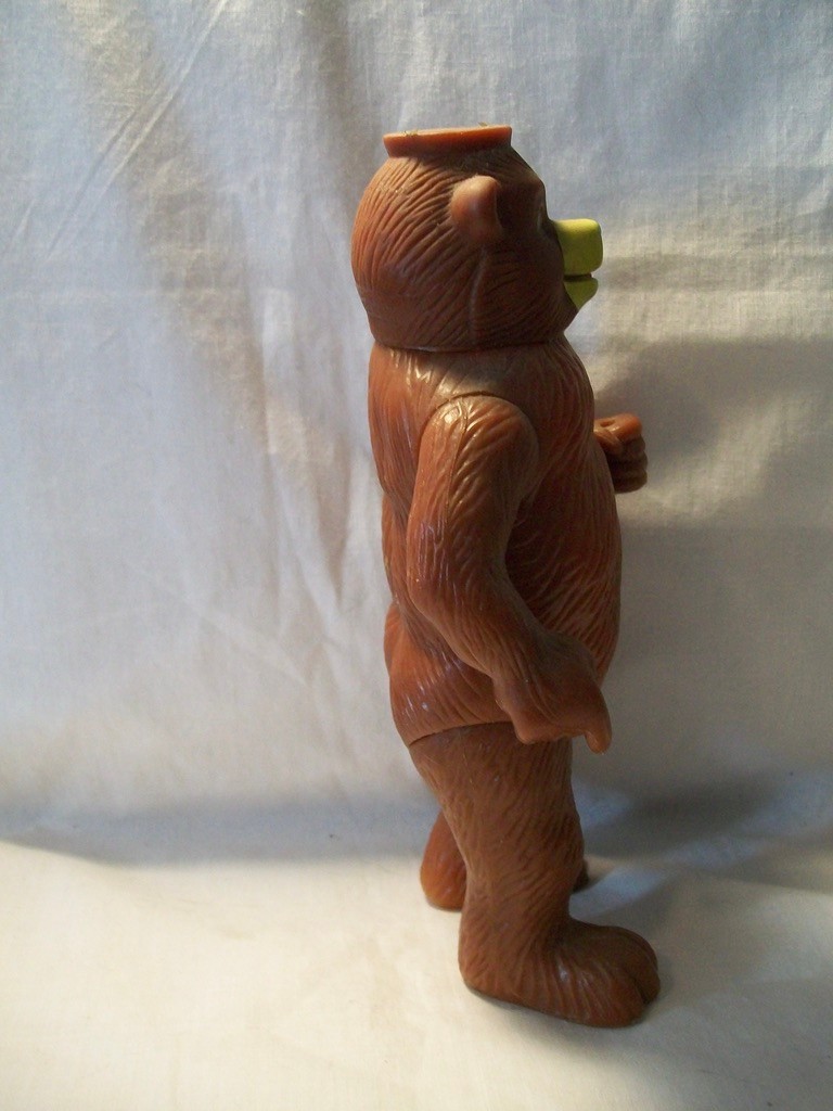 SMOKEY THE BEAR / THE REBEL 8" ACTION FIGURE. - DAKIN & COMPANY Hong-Kong *