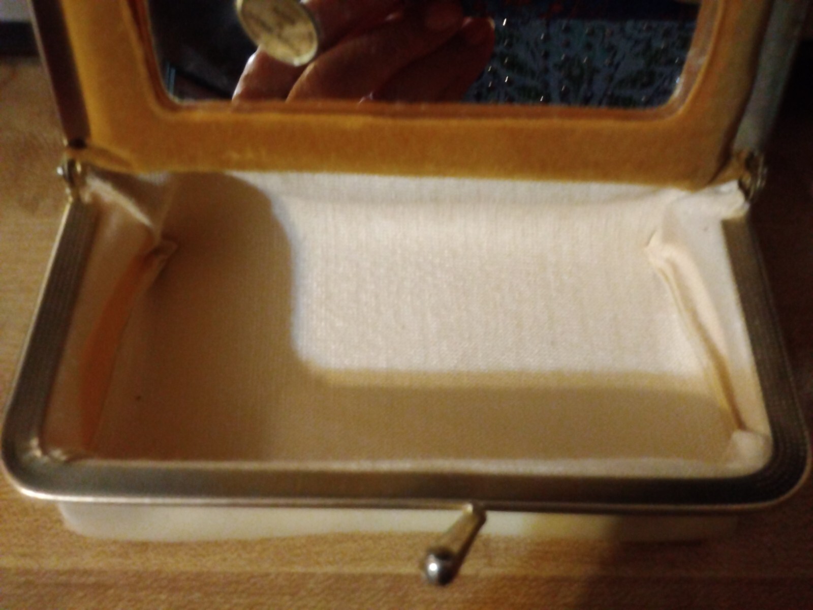 Vtg FLORIDA Souvenir Travel Manicure Sewing Kit Cigarette Makeup Lipstick Holder