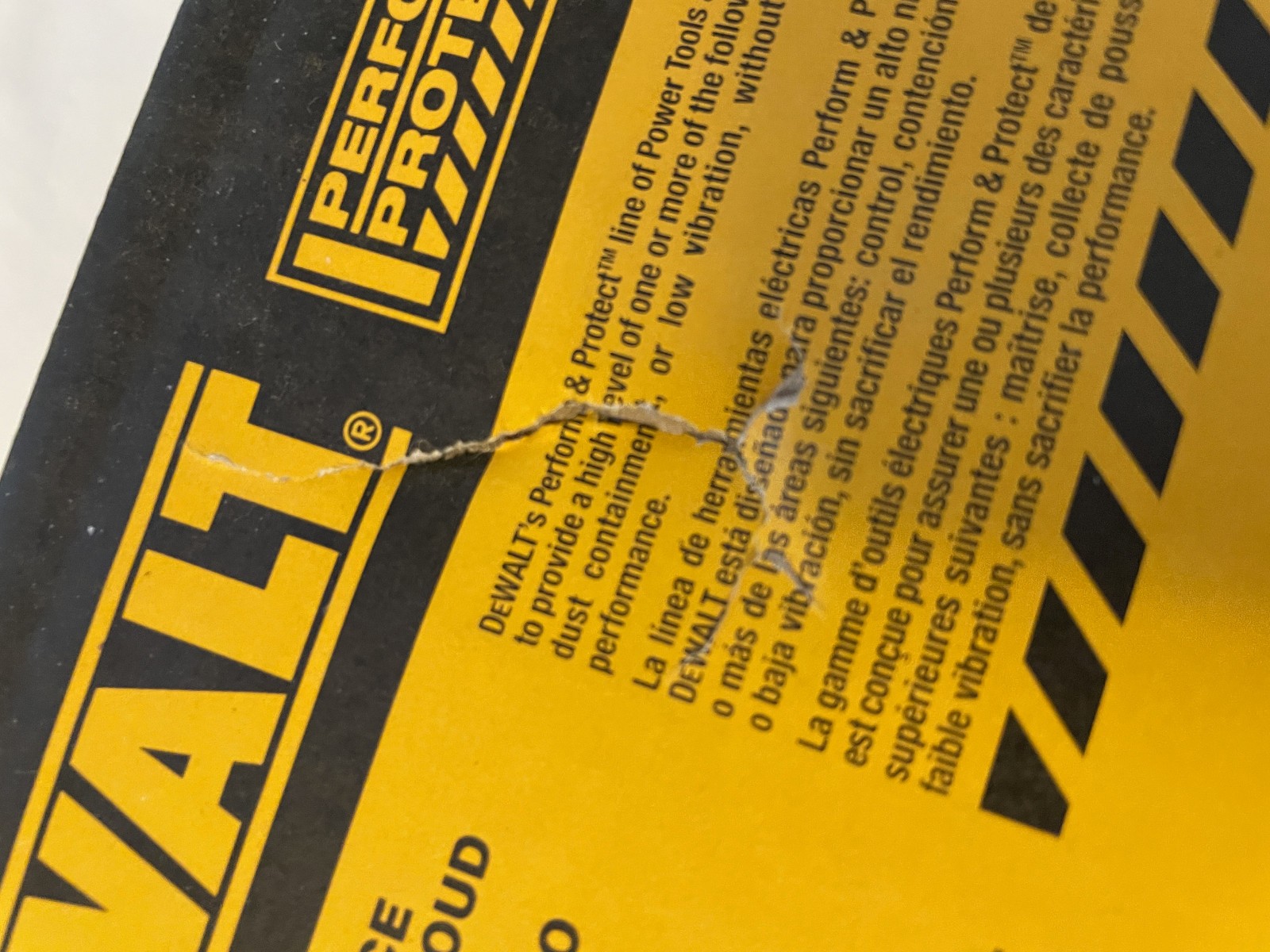 DEWALT 5" Surface Grinding Dust Shroud Attachment 5-Inch DWE46152 - DAMAGED BOX