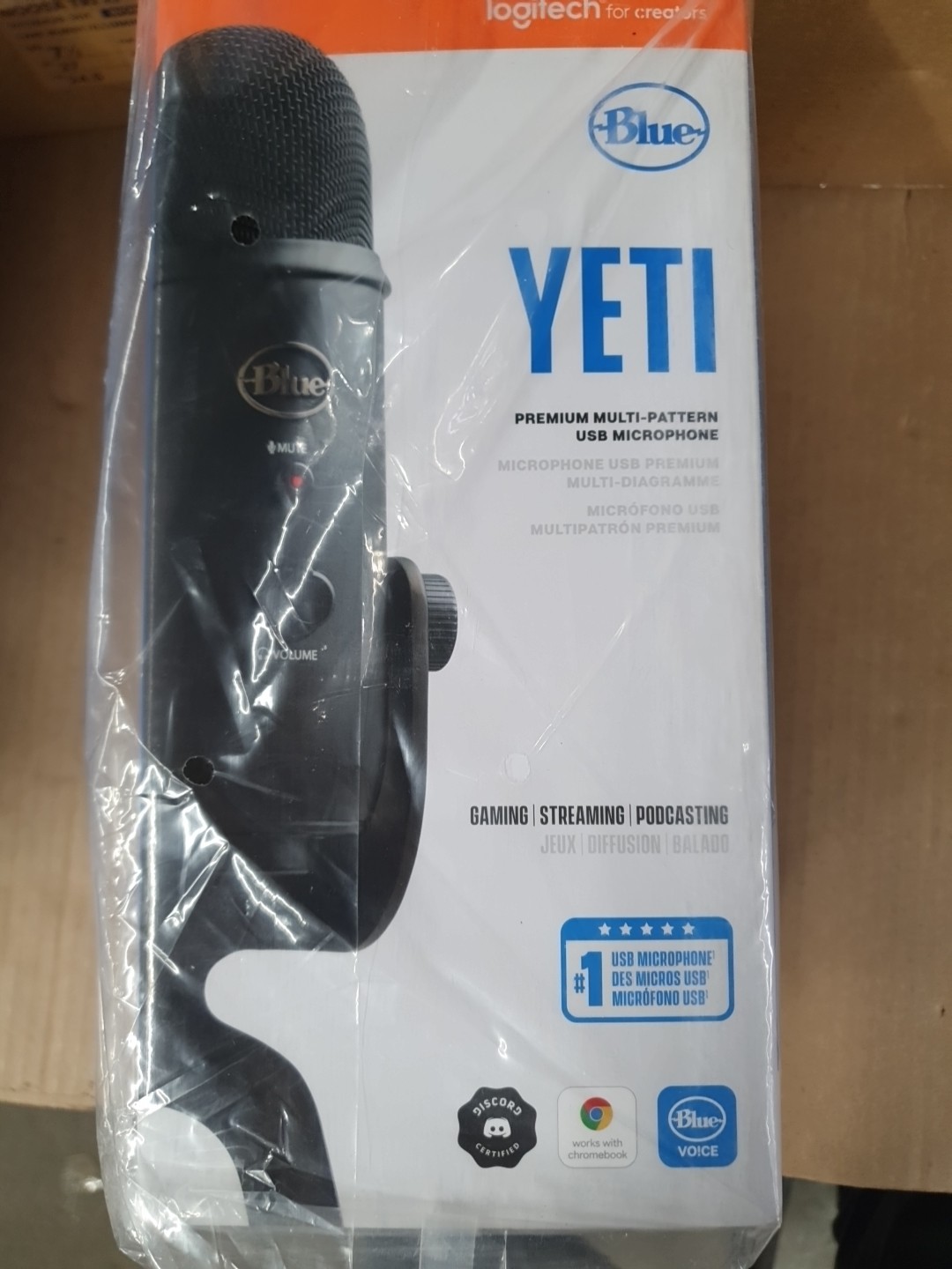 Blue Yeti Microphone Professional Multi-Pattern USB Condenser - Blackout
