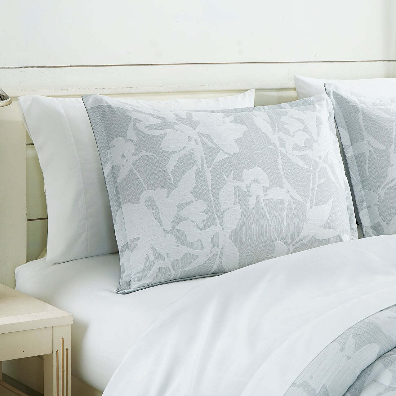 Chezmoi Collection Freesia 7-Piece Floral Jacquard Textured Bed in a Bag Set