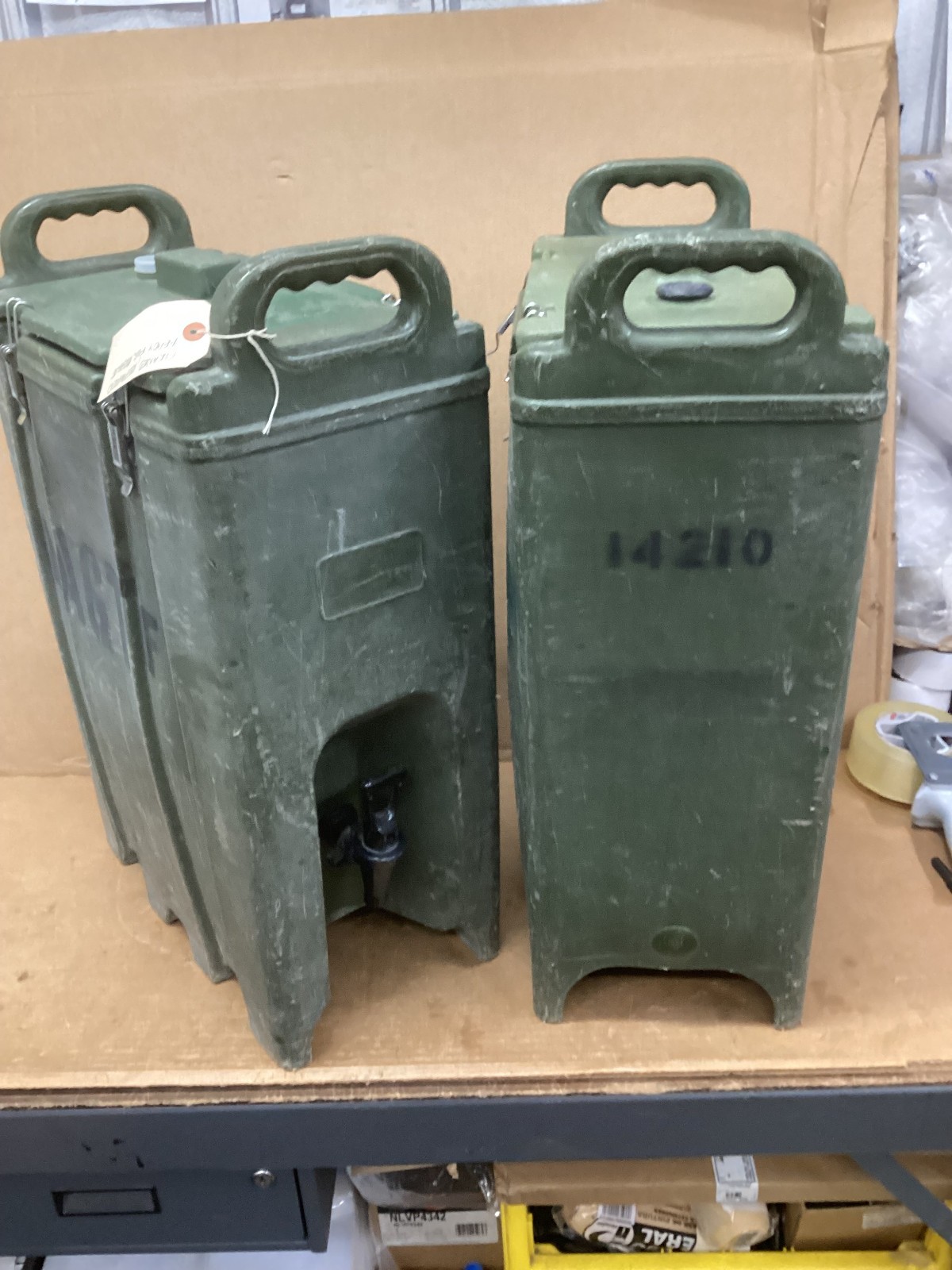 Cambro drinking/beverage container 500LCD