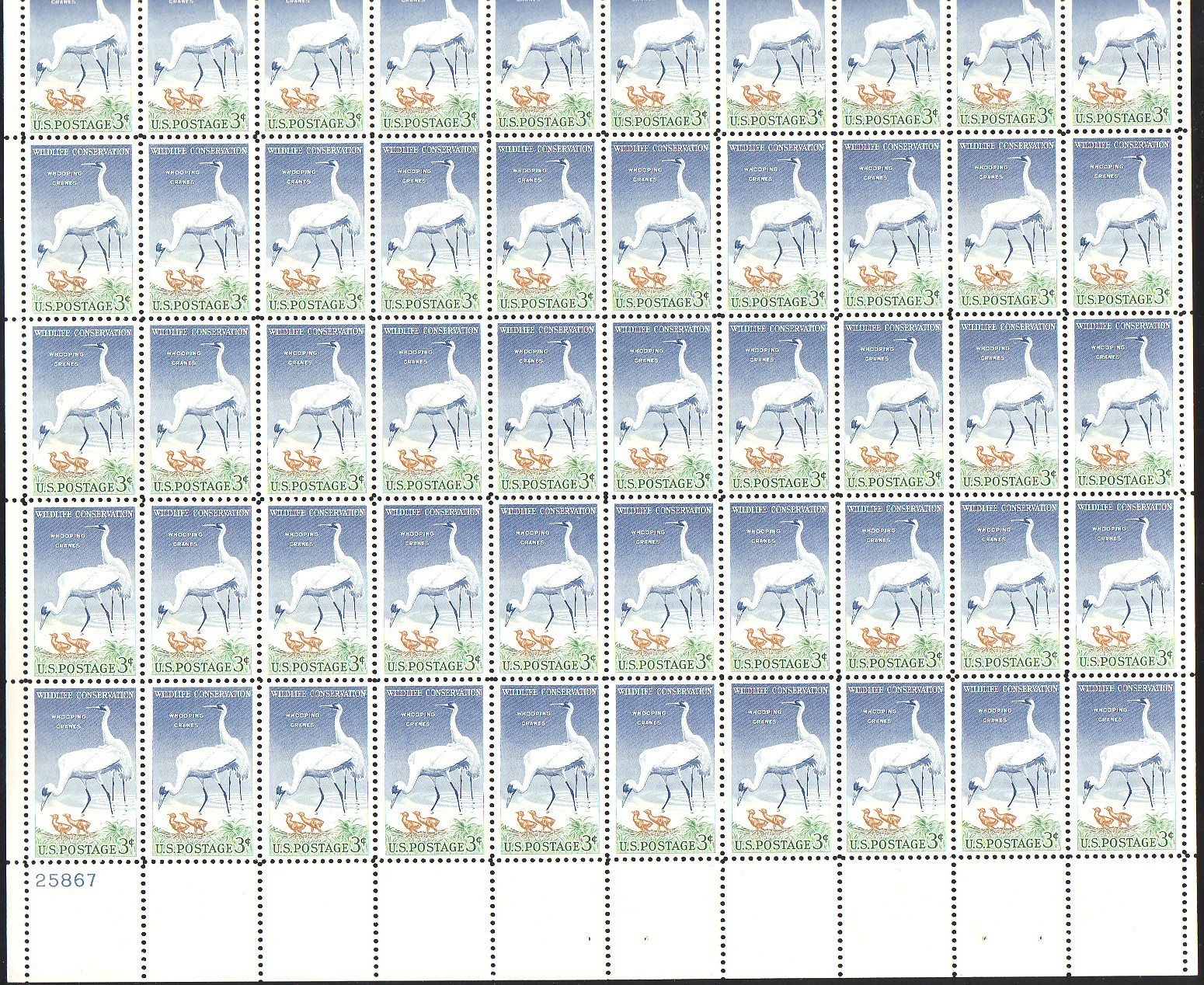 #1098  WHOOPING CRANE MINT SHEET.  F- VF NH. BCV $13.50