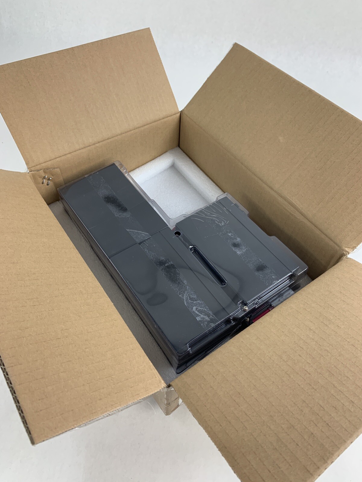 Eaton 744-A4059 Replacement Battery Pack Old Stock MFG 10/2022 Recharge 19/2023