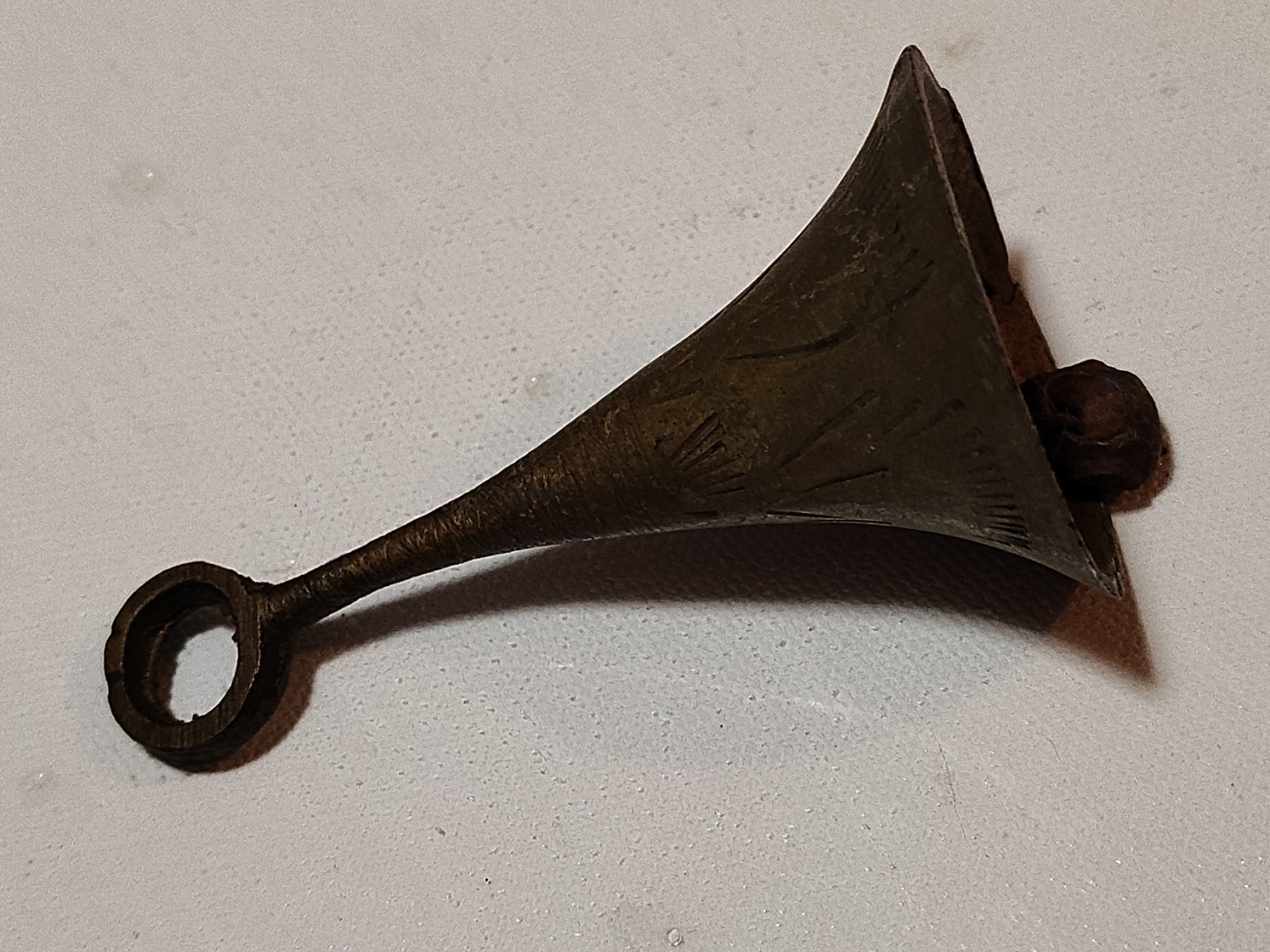 Vintage 3-1/2” Etched Brass Trumpet Bell - Made In India