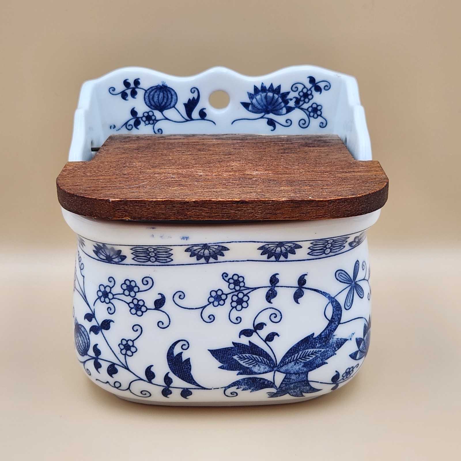 Vintage Vienna Woods Blue Onion Danube Porcelain Wall Hanging Salt Cellar Box