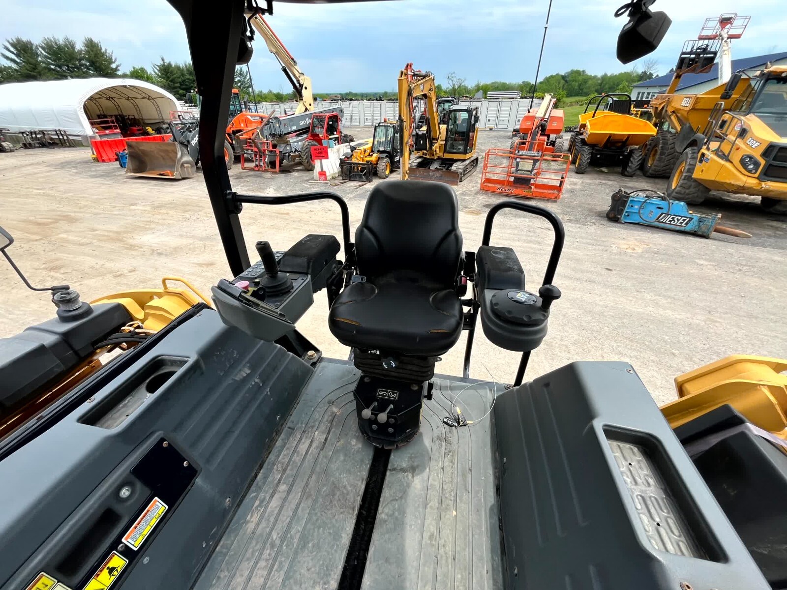 2017 Caterpillar CAT CB66B 84" Smooth Double Drum Vibratory Ride On Roller