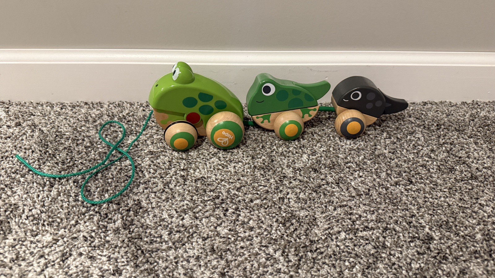 Hape Pull Along Frog Family- Toddler Push & Pull Toy