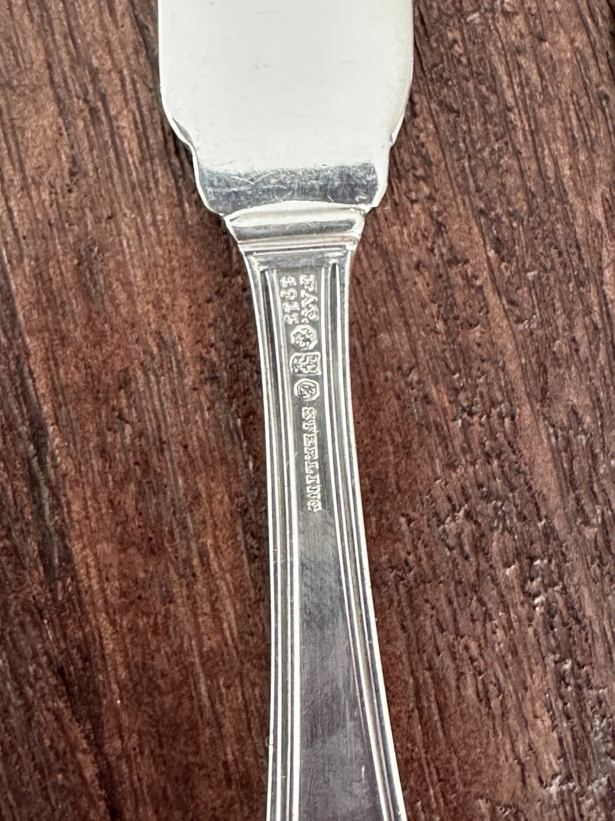 Antique Sterling GORHAM ETRUSCAN 1913 Flat Butter Knives Mono ART DECO! Lot of 2