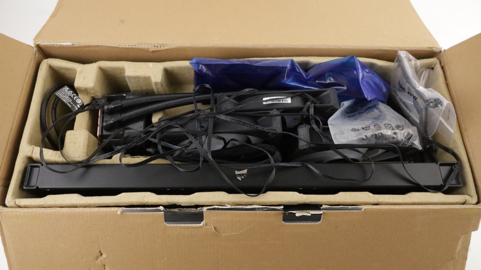 Corsair iCUE H170i ELITE LCD XT 420mm Liquid CPU Cooler RGB LCD - Fast Ship!