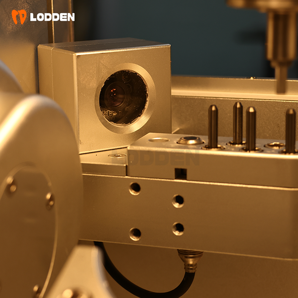 5-Axis Cutting Dental CAD/CAM Milling Machine Dentistry Closed Loop Stepper Moto