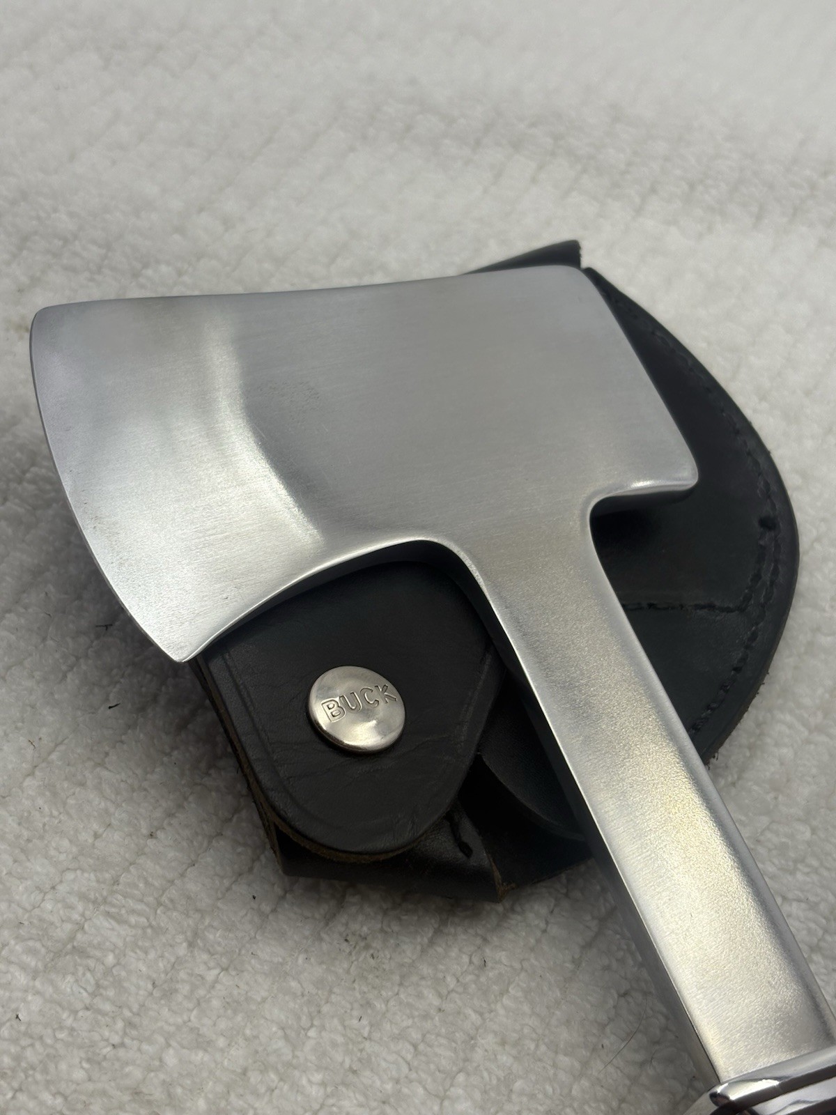 Buck USA 1961-1967 One Line Hatchet 10 1/8" Long With Sheath
