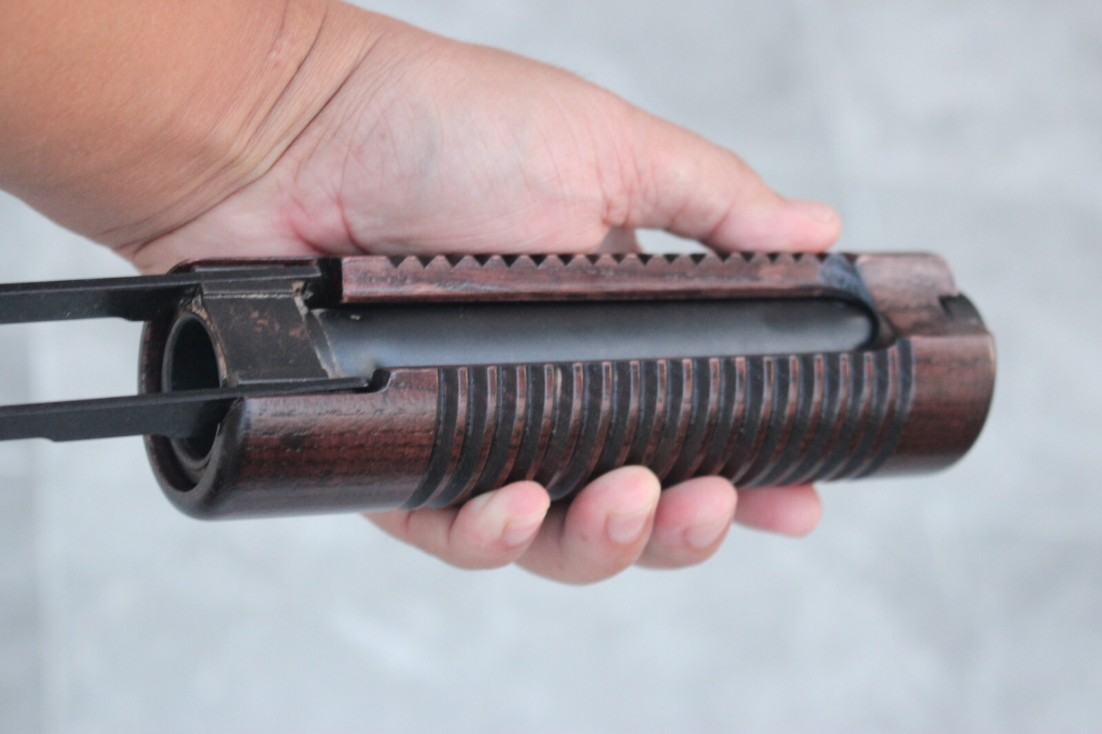 MOSSBERG SHOCKWAVE MODEL 590 12 GA FOREND & WOOD STOCK FURNITURE VTG NICE GIFT