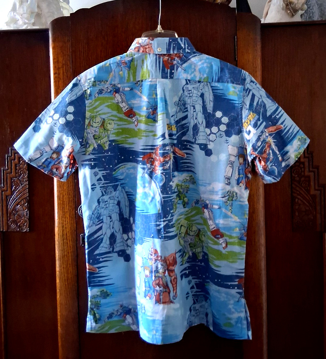 Reyn Spooner Mobile Suit Gundam Men's Sky Button Shirt NWT