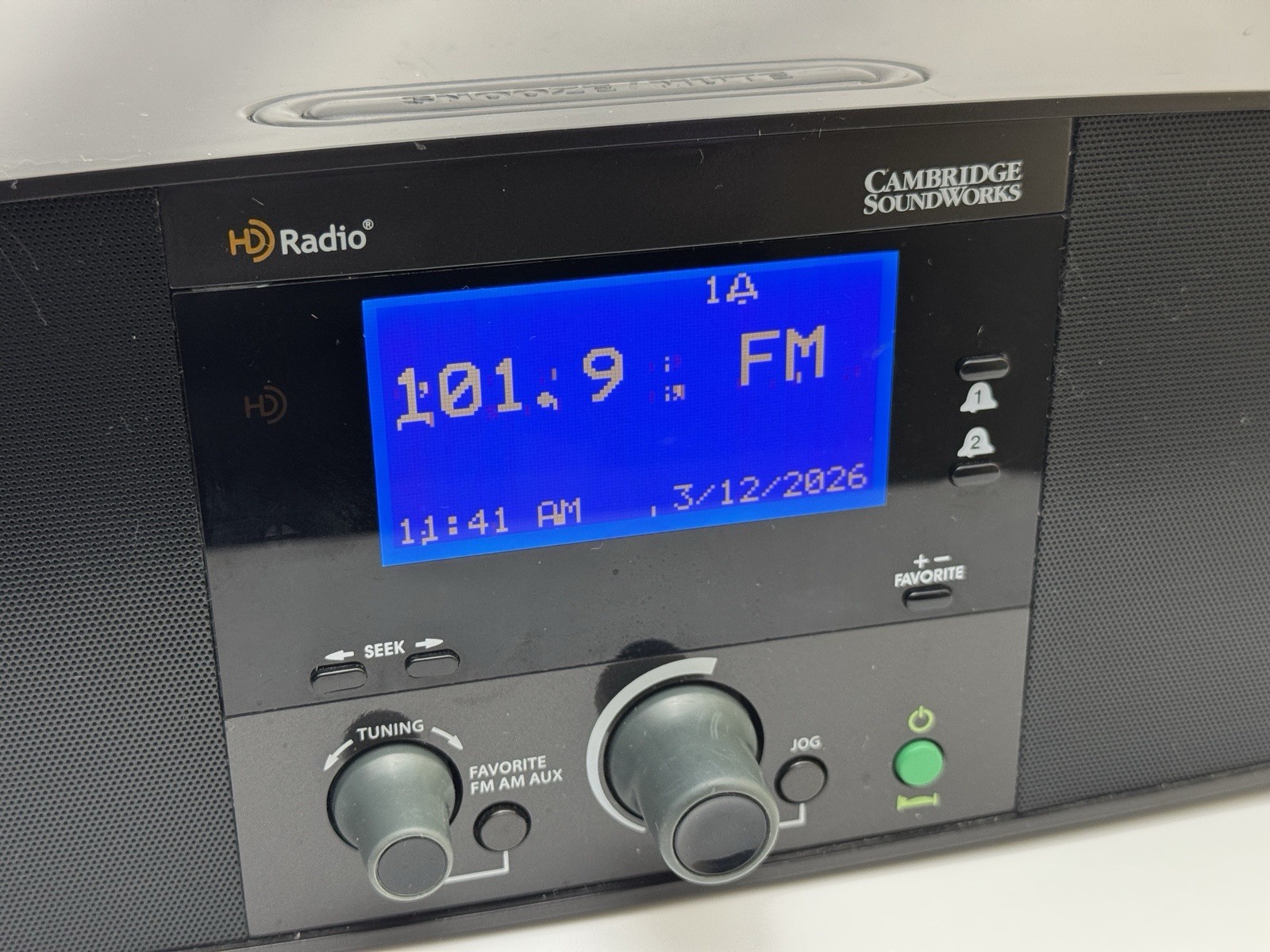 Cambridge Soundworks HD Radio 820HD No Remote Free shipping