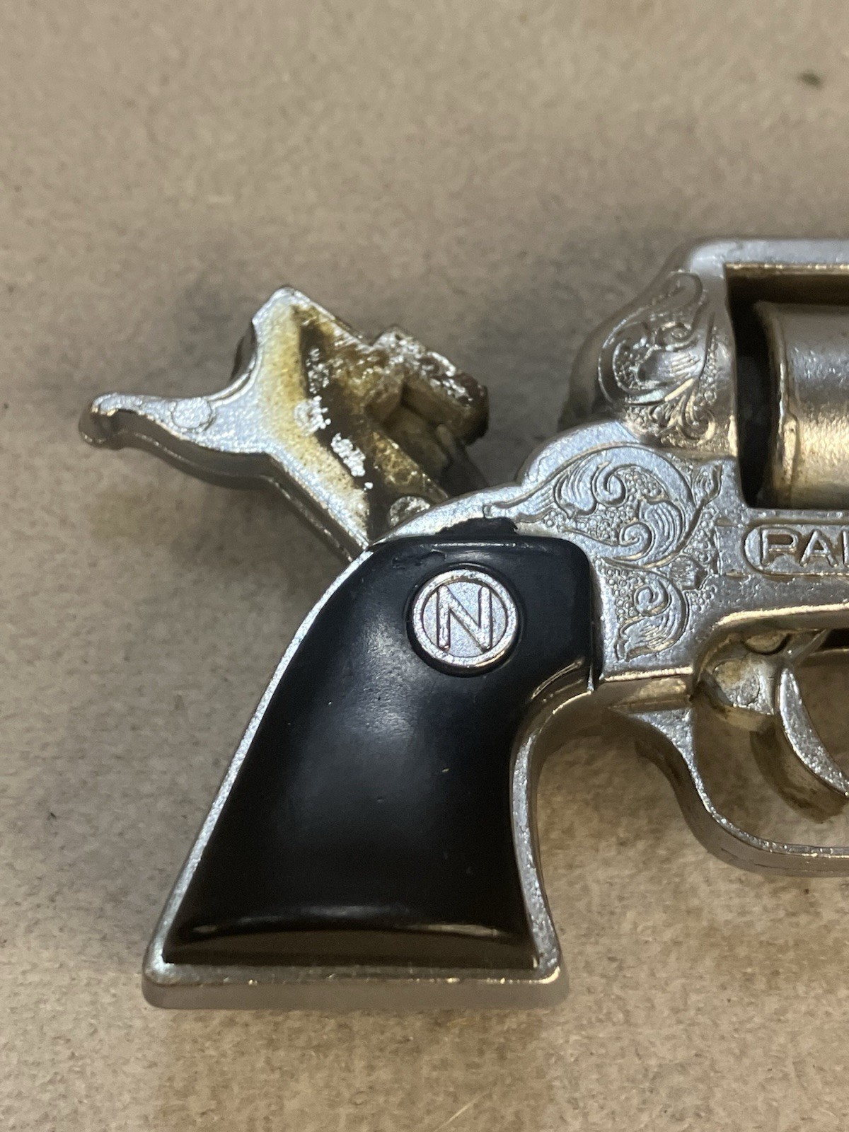 Vintage Small Cap Gun/Paint Brand